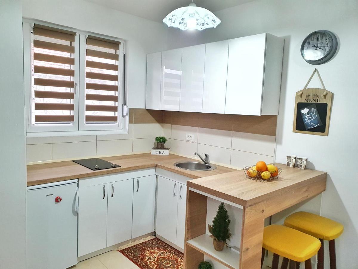 Apartments Gruda Τσέτινιε Εξωτερικό φωτογραφία