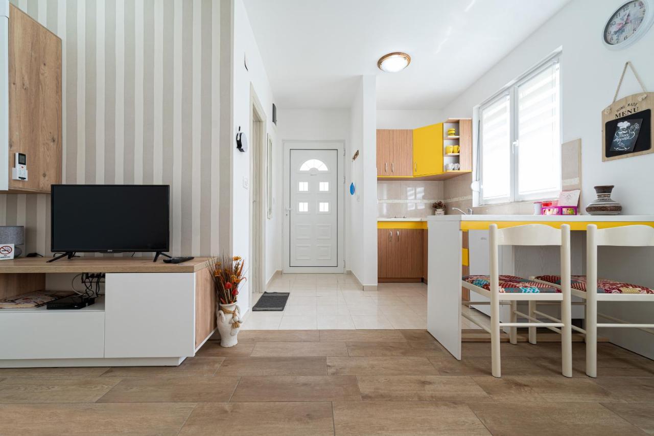 Apartments Gruda Τσέτινιε Εξωτερικό φωτογραφία