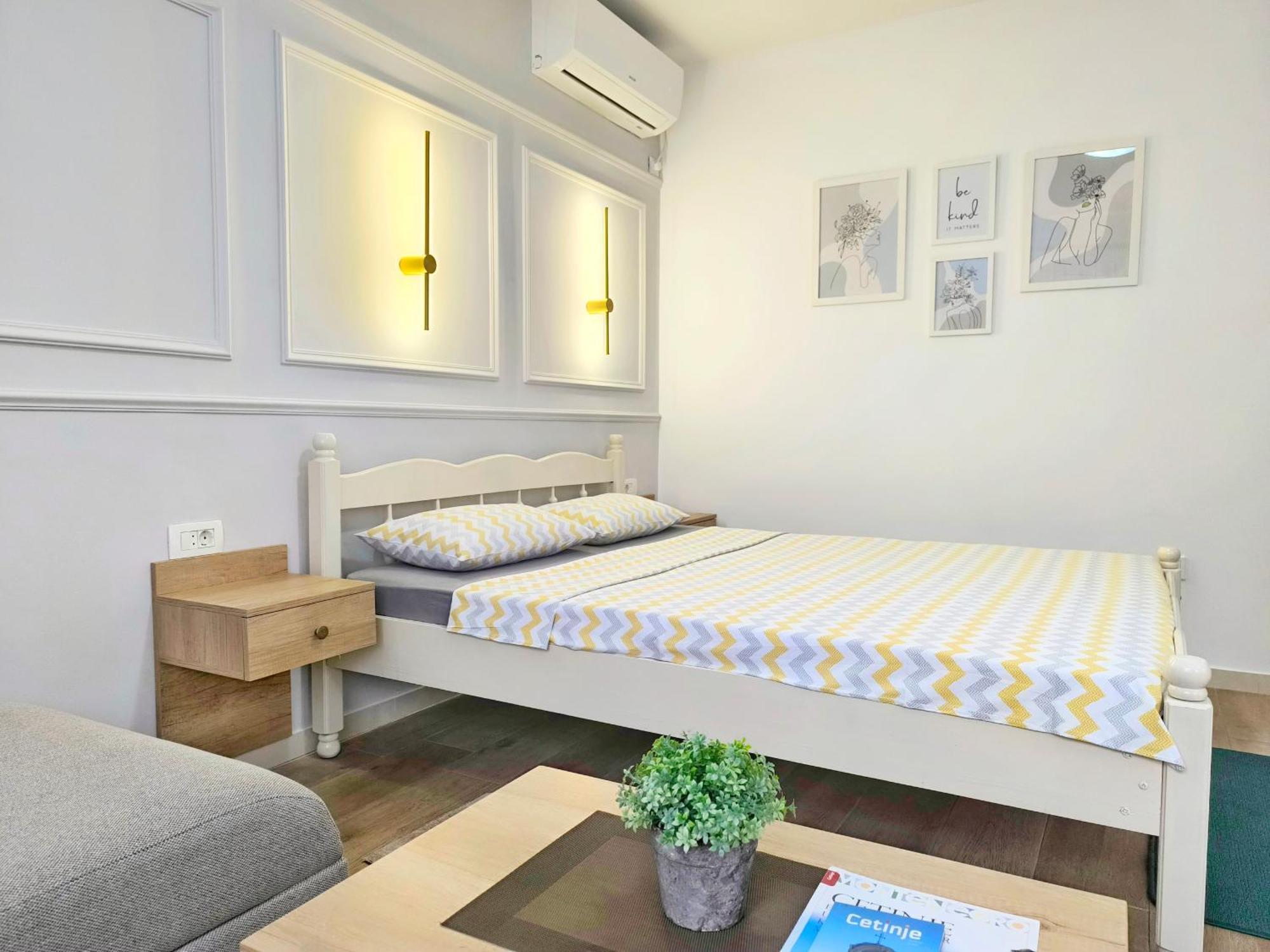 Apartments Gruda Τσέτινιε Εξωτερικό φωτογραφία